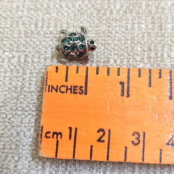 Michael Anthony Sterling Silver Turtle Slide Charm with Green Swarovski Crystals - Picture 8 of 10